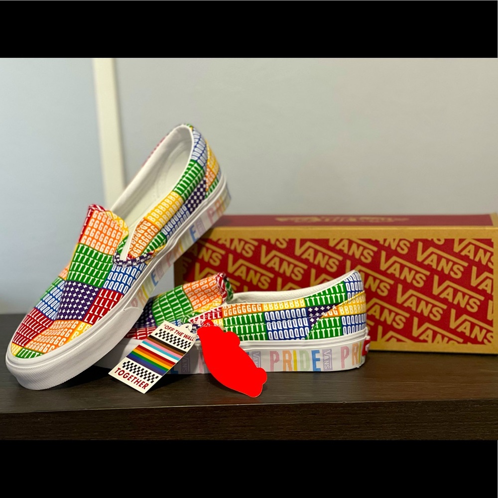 VANS Pride Classic Slip-Ons